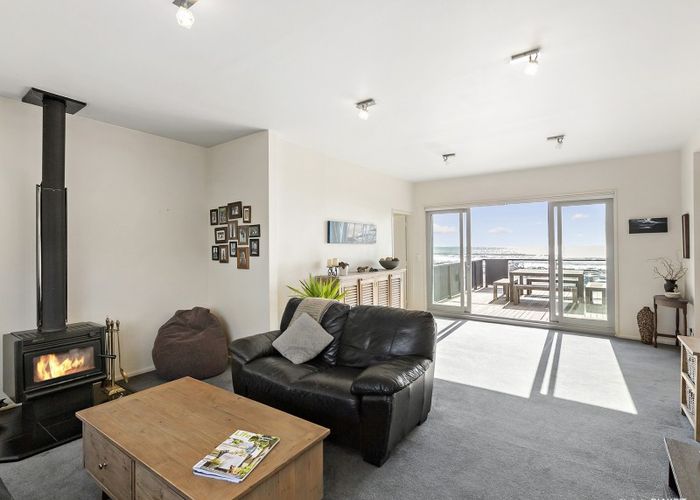  at 1084 Makara Road, Karori