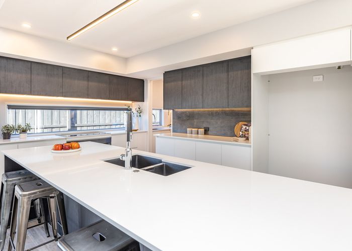  at 9 Picadilly Avenue, Casebrook, Christchurch