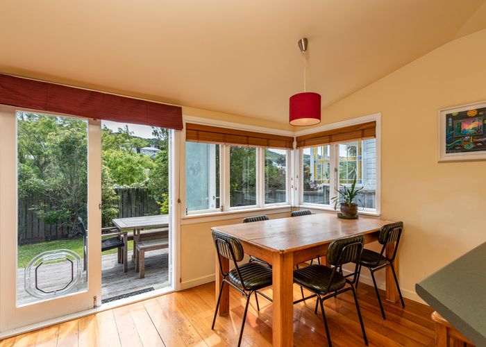  at 88 Clyde Street, Island Bay, Wellington