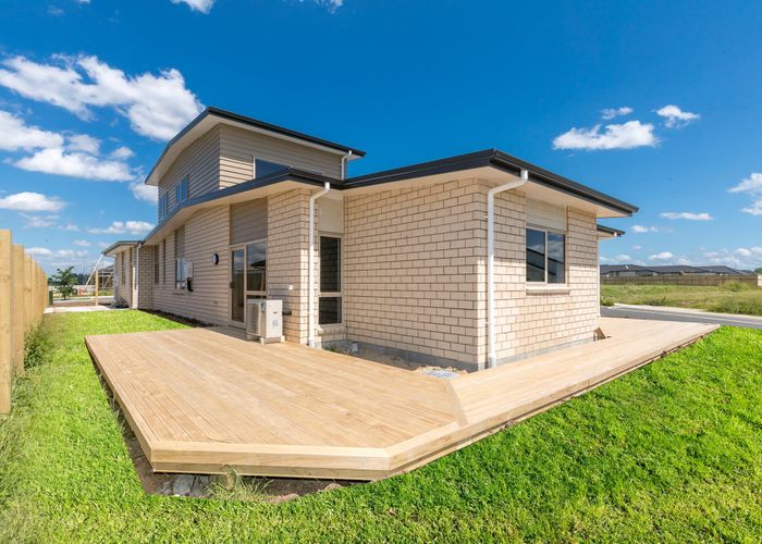  at 2 Whakapono Avenue, Baverstock, Hamilton