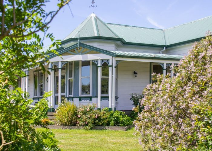  at 121 Ferry Road, Martinborough