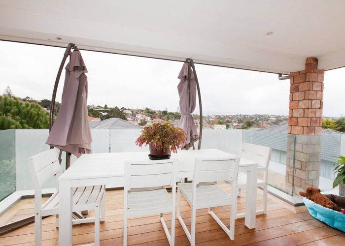  at 15 Cheryl Place, Hillcrest, Auckland