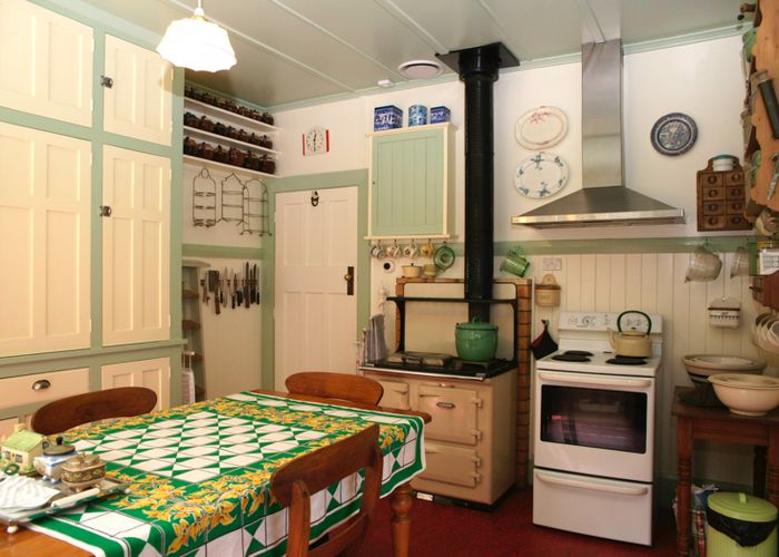  at 85 CANTERBURY STREET, Lyttelton, Christchurch
