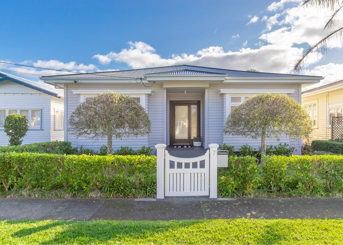  at 7 Whitworth Road, Mount Eden, Auckland