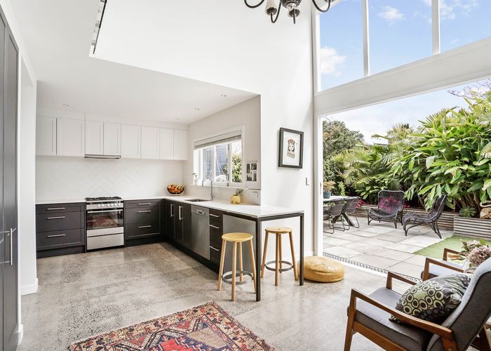  at 115A Grand Drive, Remuera, Auckland