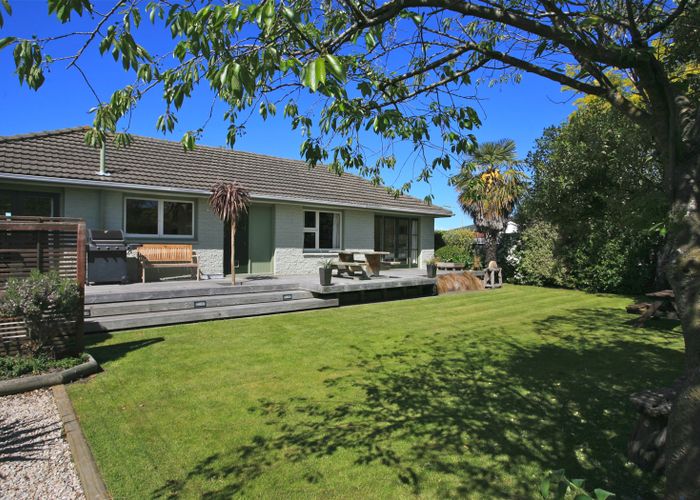  at 8 Janet Street, Upper Riccarton, Christchurch