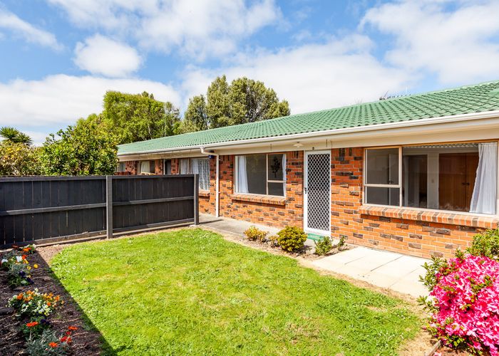 Free property data for 4/397 EllersliePanmure Highway, Mount