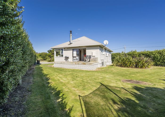  at 3 Pandora Street, Colac Bay/Ōraka, Riverton/Aparima