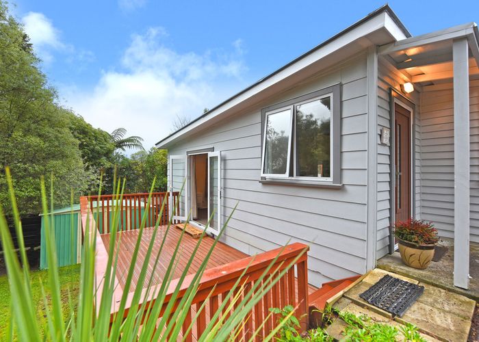  at 111 Kamahi Street, Stokes Valley, Lower Hutt