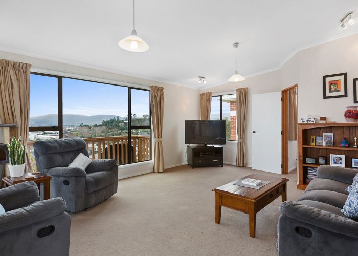 at 41 Braeside, Kinmont Park, Mosgiel