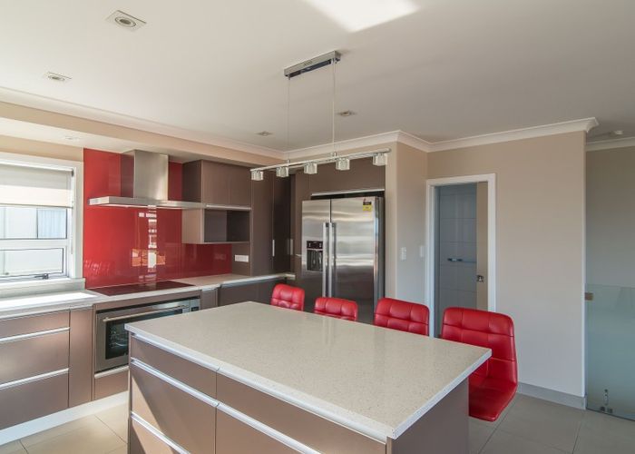  at 2/381 Kapiti Road, Paraparaumu Beach, Paraparaumu