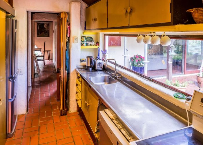  at 14 Kereru Road, Days Bay, Lower Hutt