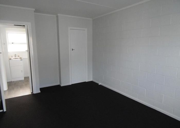  at 1/124 Kolmar Road, Papatoetoe, Auckland