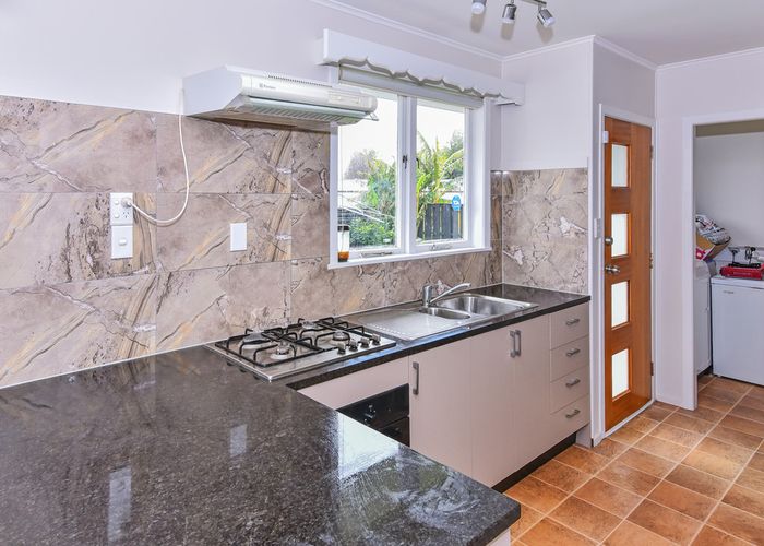  at 1/18 Brentford Place, Manurewa, Auckland