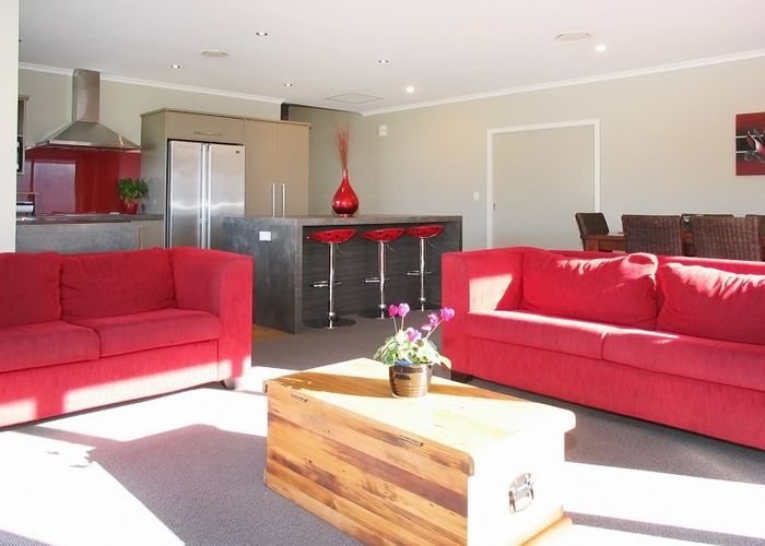  at 38 Gray Street, Pukerua Bay, Porirua