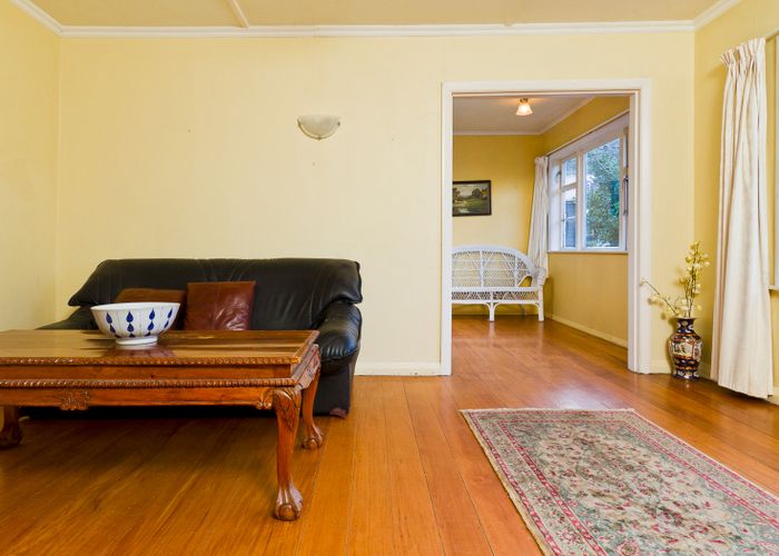  at 39 Rawhiti Street, Stokes Valley, Lower Hutt