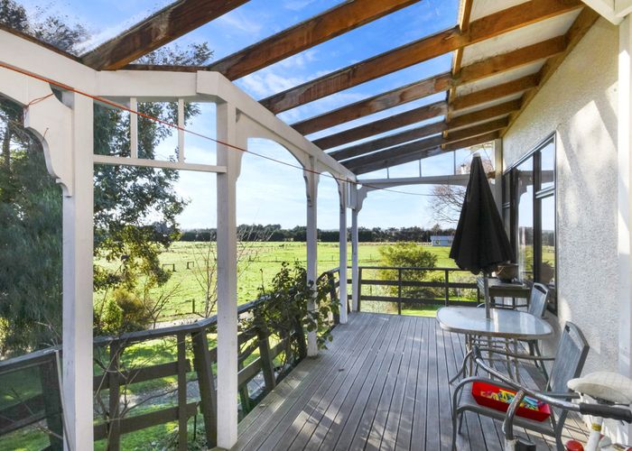  at 9 Black Road, Otatara, Invercargill