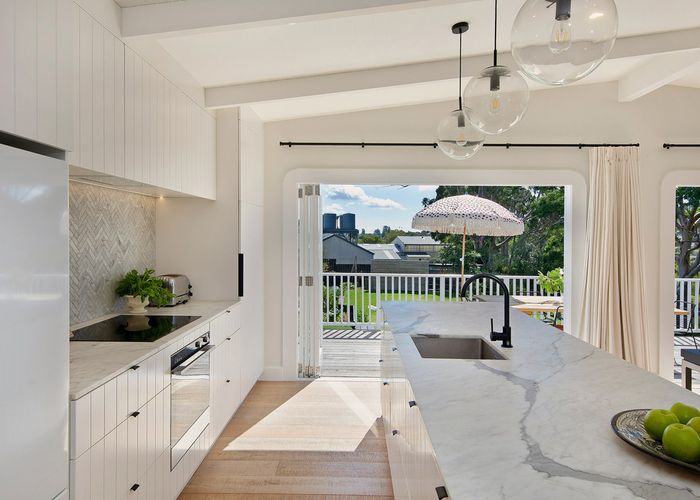  at 62 Methuen Road, New Windsor, Auckland
