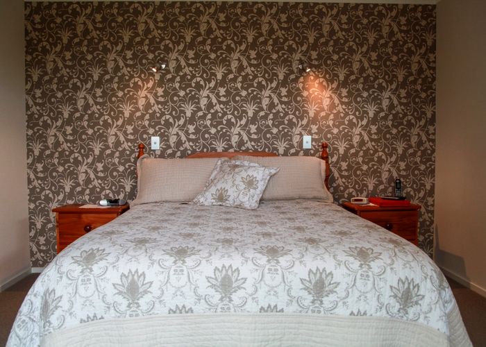  at 35 Blue Cliffs Road, St Andrews