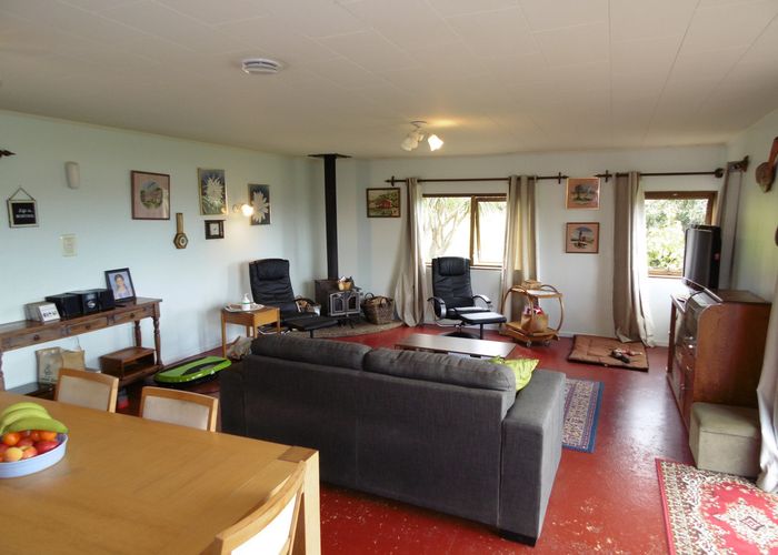  at 102 Gangway Road, Totara North