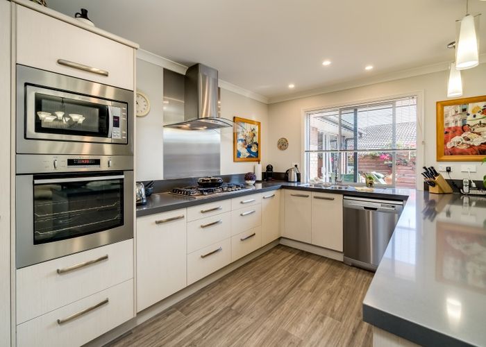  at 146 Rowesdale Drive, Ohauiti, Tauranga