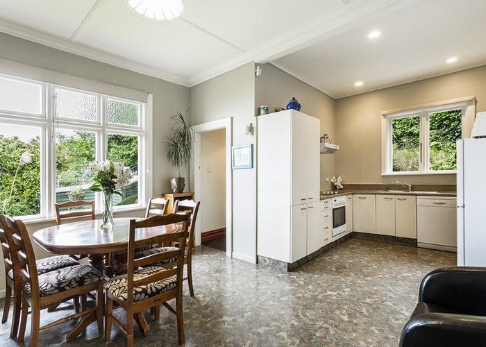  at 58 Glen Road, Mornington, Dunedin