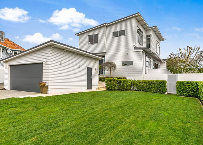  at 17 Puroto Street, Meadowbank, Auckland