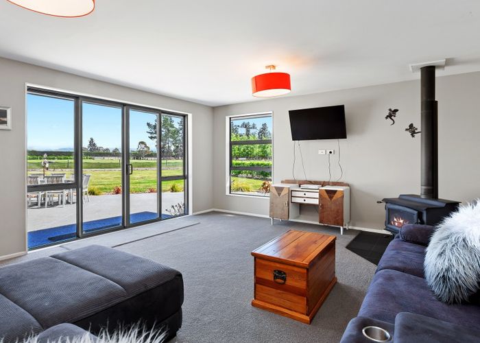  at 642 Oxford Road, Fernside, Rangiora