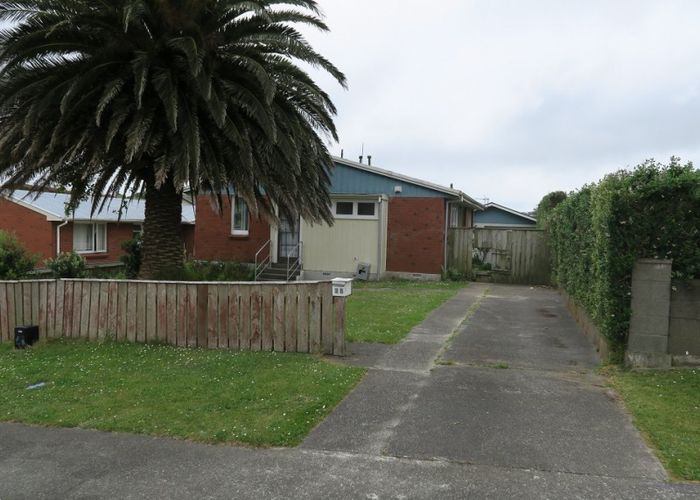  at 28 Niagara Street, Waitangirua, Porirua