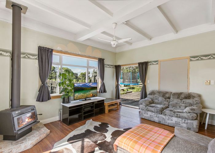  at 27 Whatapaka Road, Karaka, Papakura