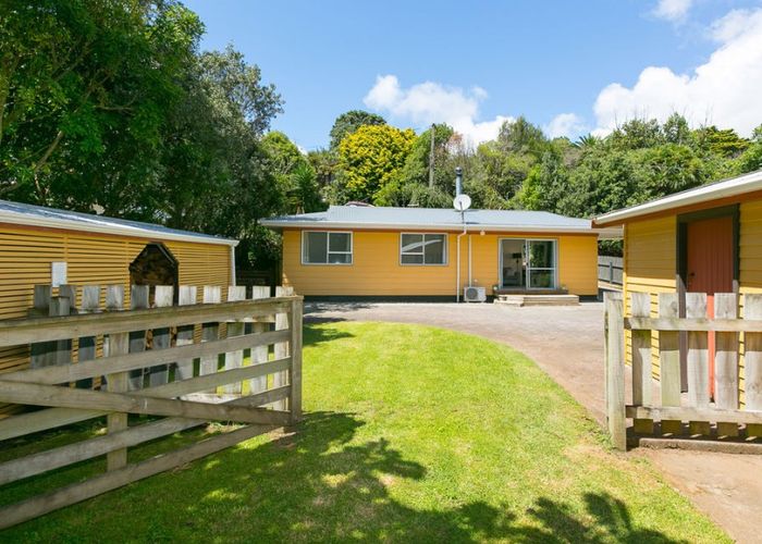 Free property data for 76E South Road, Blagdon, New Plymouth homes.co.nz