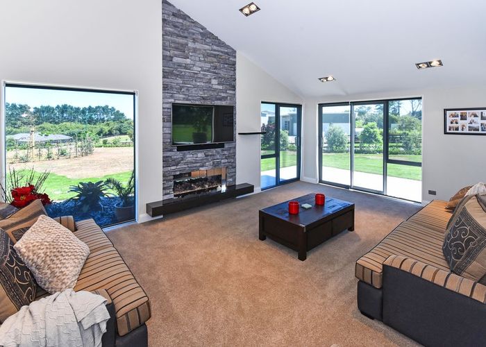  at 1 Capriole Crescent, Kingseat