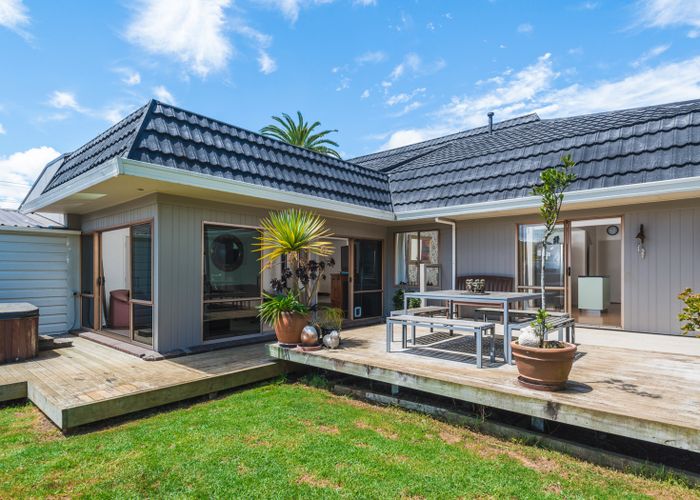 at 49 Wallace Road, Papatoetoe, Auckland