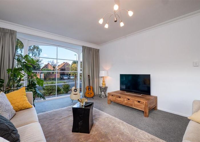  at 22 Dunrobin Place, Avonhead, Christchurch