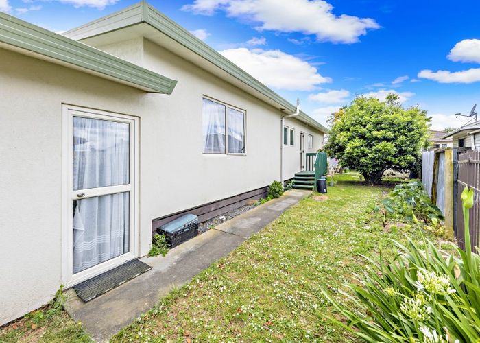  at 39 Limond Street, Randwick Park, Auckland