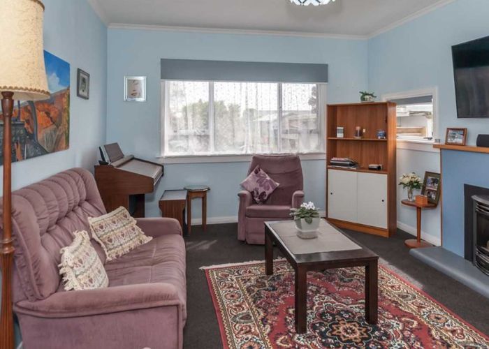  at 37 McKenzie Street, Levin, Levin