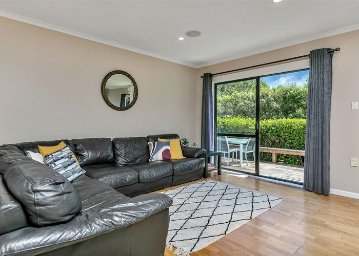  at 19 Taupaki Road, Henderson