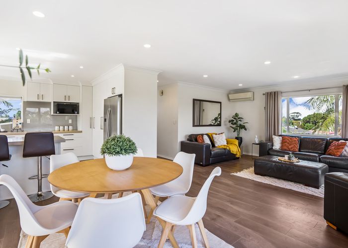  at 2/8 Peek Street, Ellerslie, Auckland