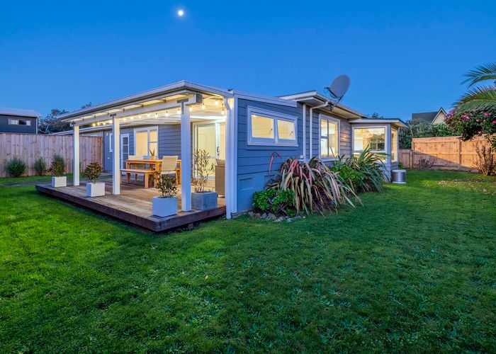  at 3A Fenside Street, Waikanae Beach, Waikanae