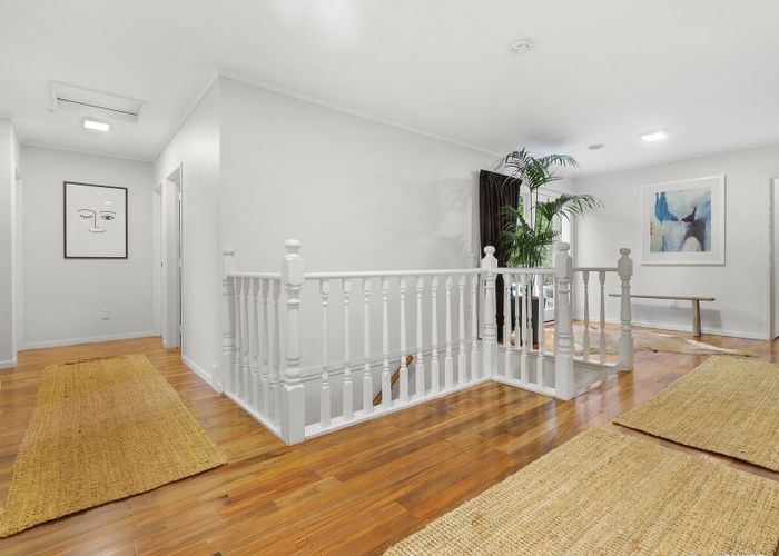  at 11 Epping Grove, Karori, Wellington