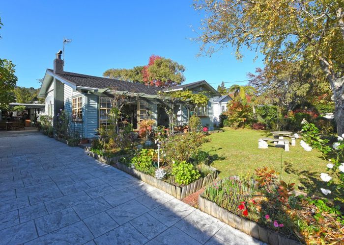 Free property data for 4 Pempsey Street, Silverstream, Upper Hutt