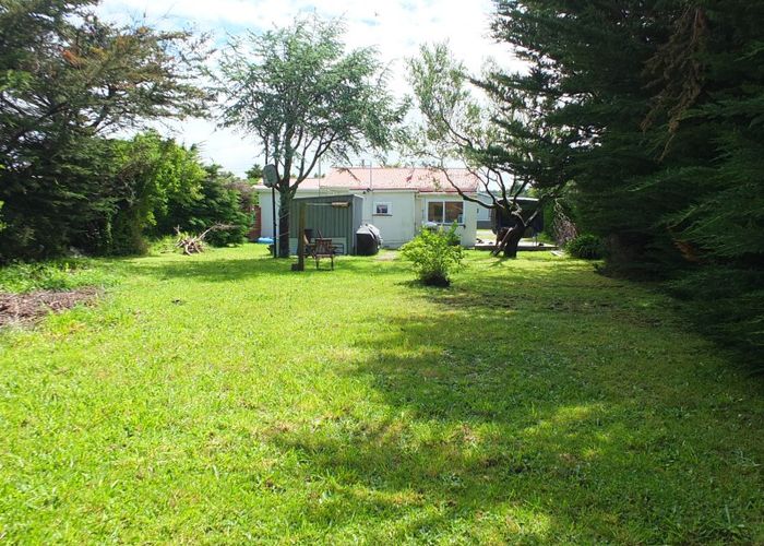  at 16 Norton Street, Foxton Beach, Foxton