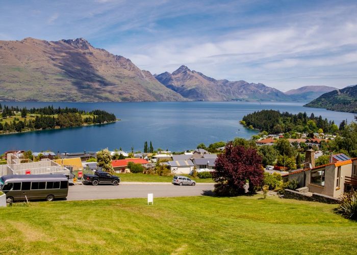  at 52 Suburb Street, Queenstown, Queenstown