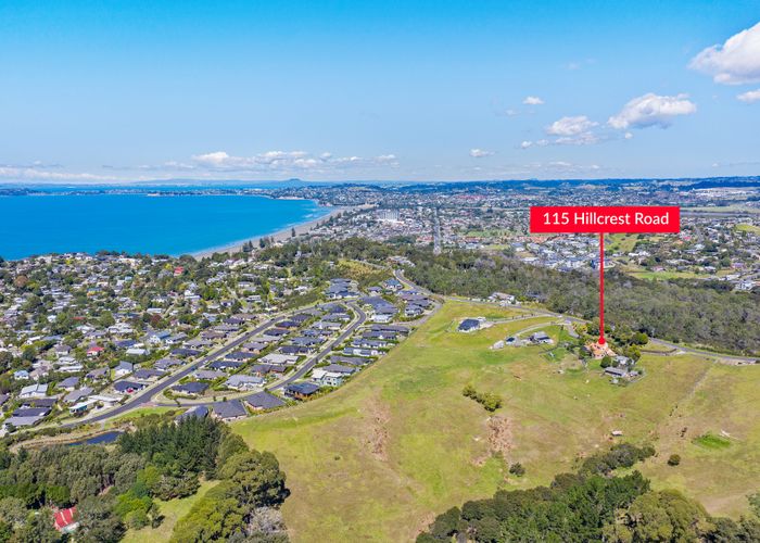  at 115 Hillcrest Road, Hatfields Beach, Orewa