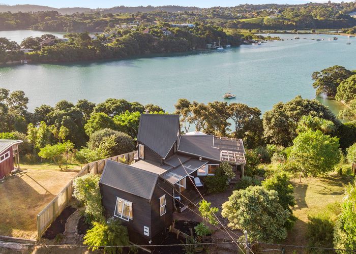  at 124 Wharf Road, Ostend, Waiheke Island