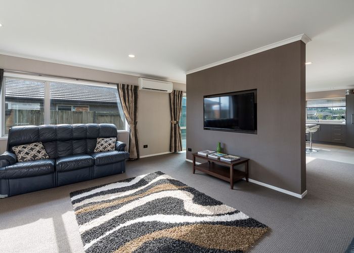  at 77 Carroll Place, Owhata, Rotorua