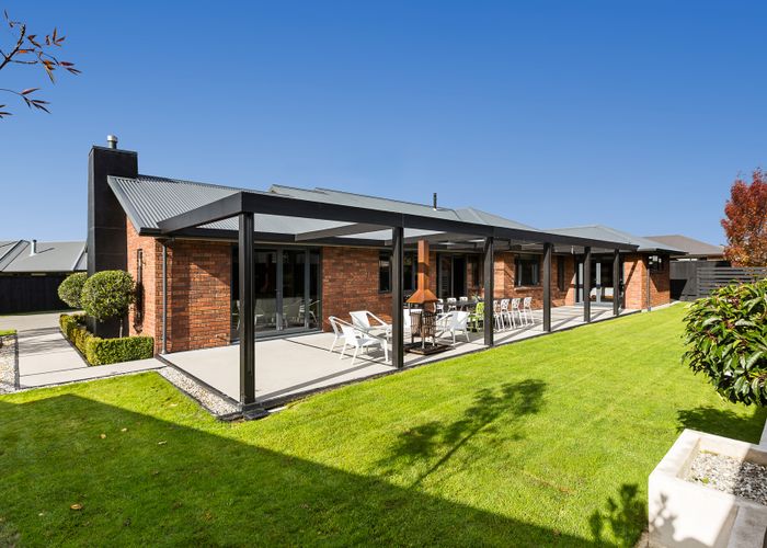  at 16 Holyport Close, Fairfield, Dunedin