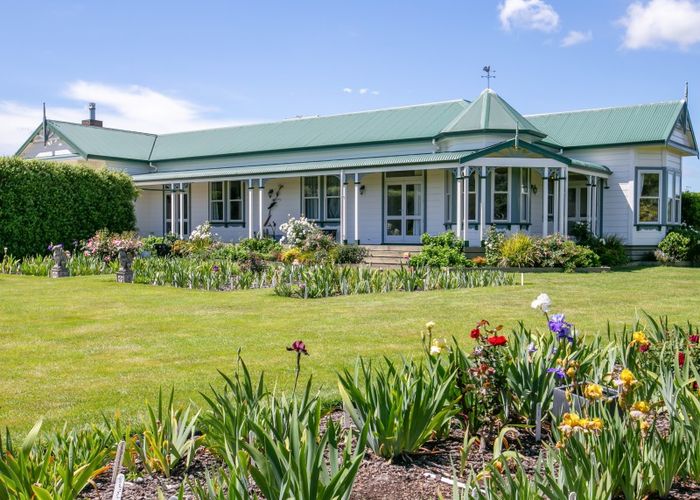  at 121 Ferry Road, Martinborough