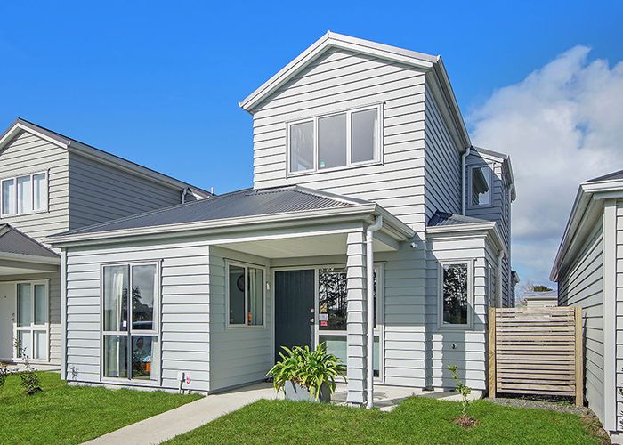  at 15 Divide Loop, Takanini, Auckland