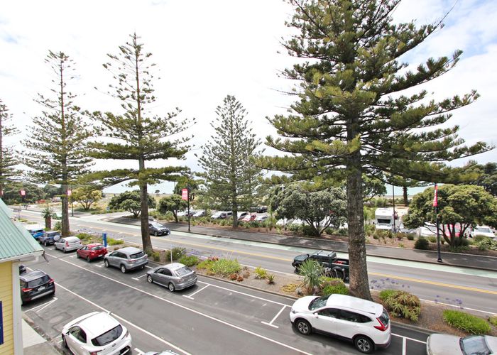  at 243 Marine Parade, Napier South, Napier